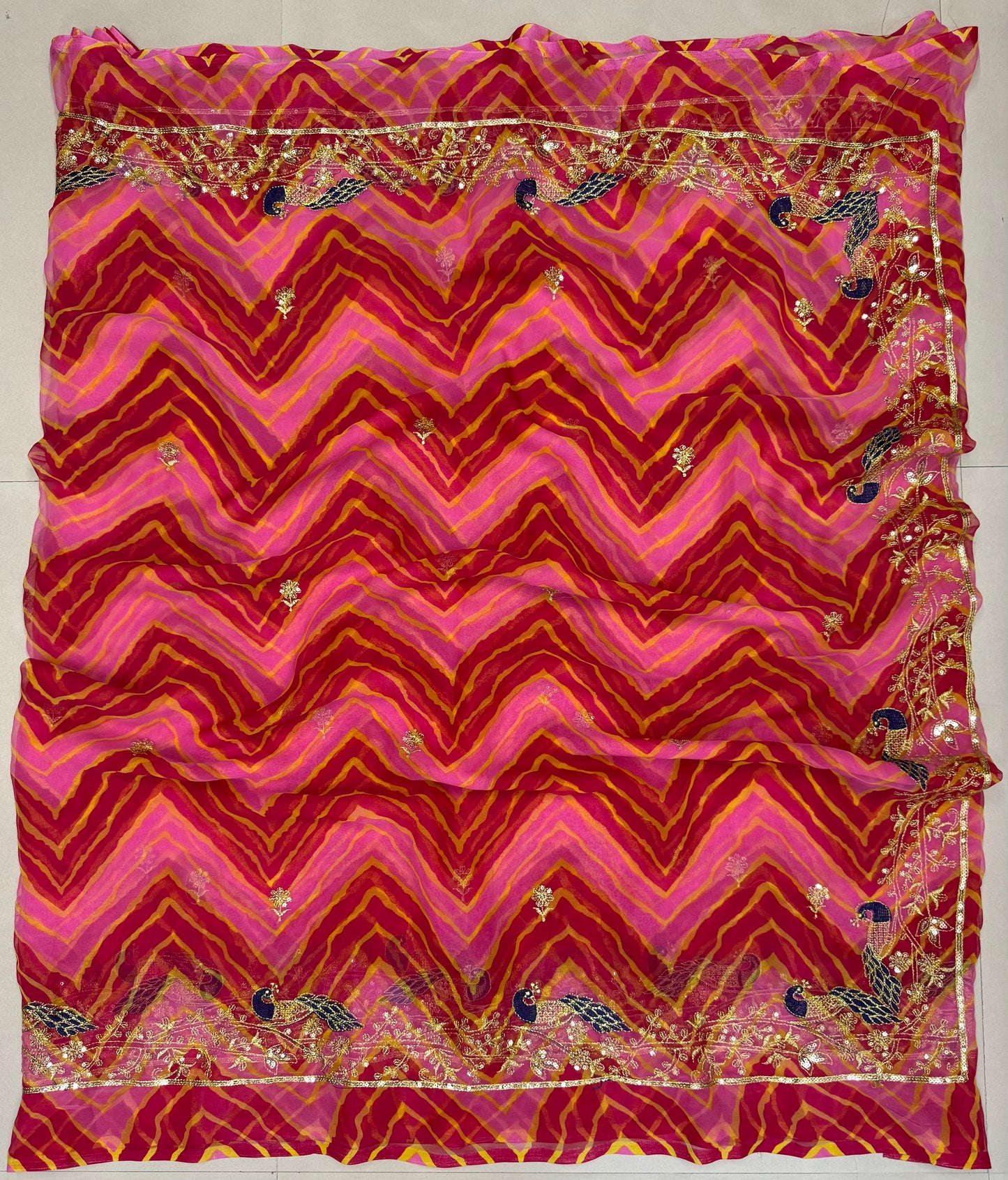 Zik zek Leriya with Mor work